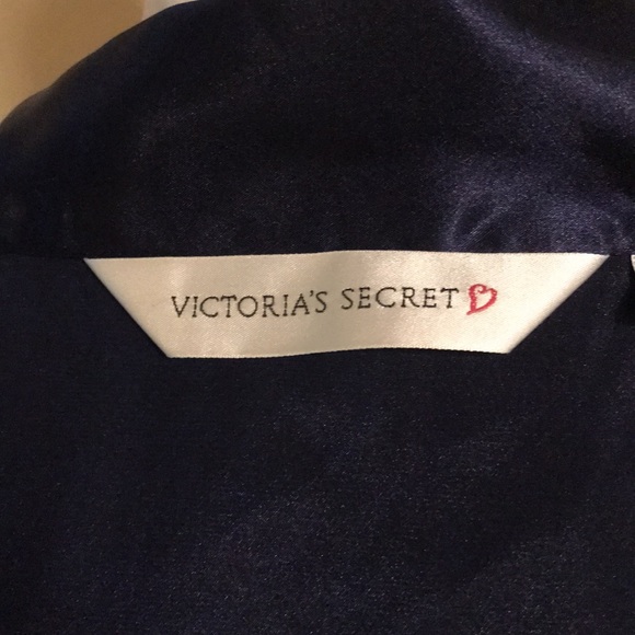 Victoria’s Secret- navy blue sleep shirt; button closure in the front - size M - Picture 5 of 6